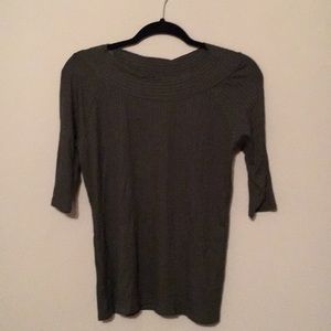 Quarter Sleeve Hunter Green Top